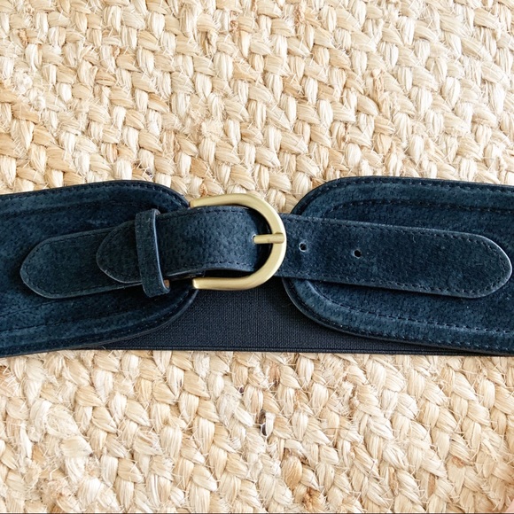 Suede Stretchy Belt Size Medium/Large Black - Picture 4 of 8